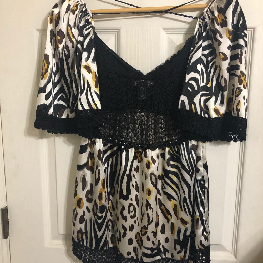 Boston proper summer blouse